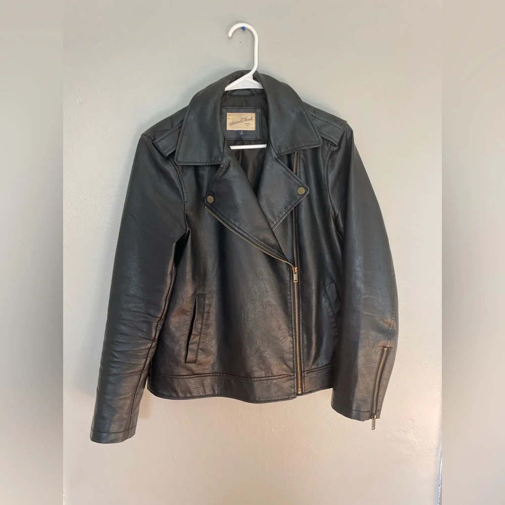 Universal thread leather jacket - Picture 2 of 4